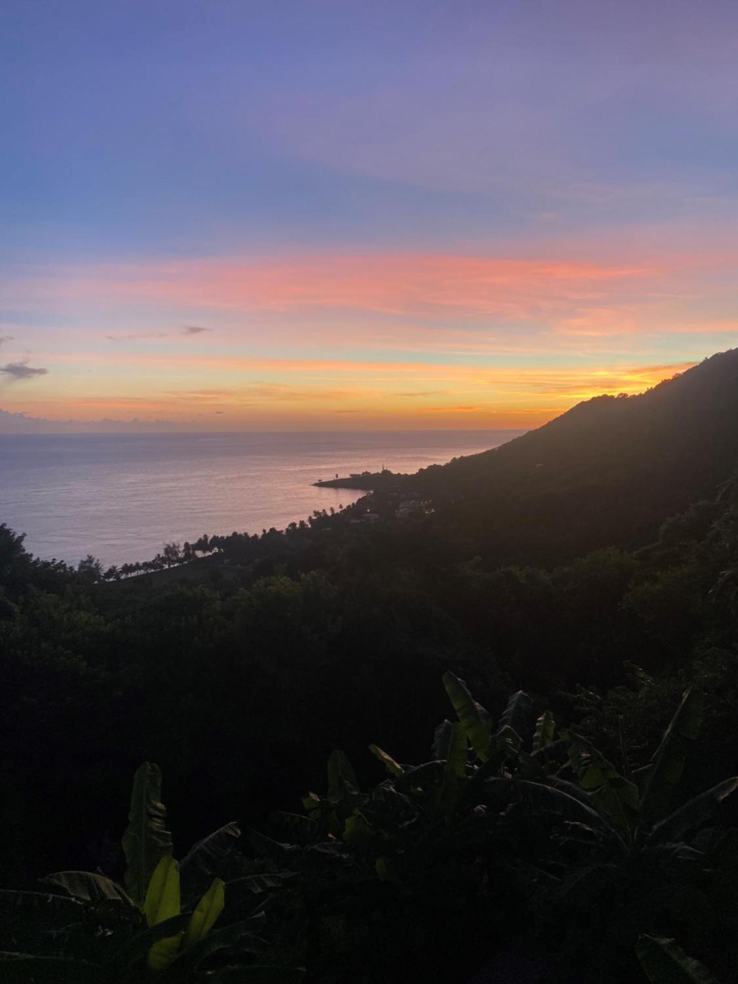 Greenhouse On The Hill, Sea View Studio Apartment Laborie 外观 照片